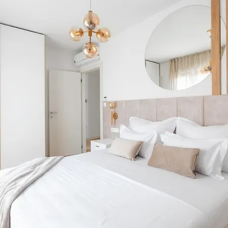 Adria Concept Boutique *