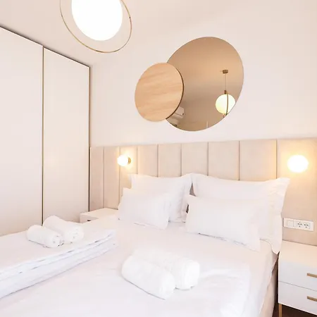 Adria Concept Boutique Apartment *